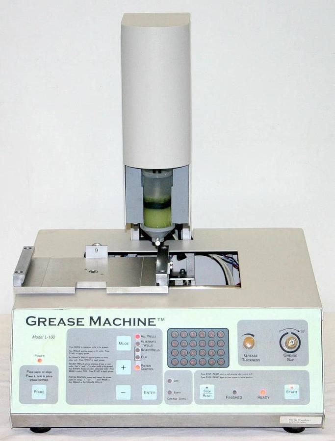 Used HAMPTON RESEARCH GREASE MACHINE, MODEL L-100 FOR 24 WELL CRYSTALLIZATION PLATES