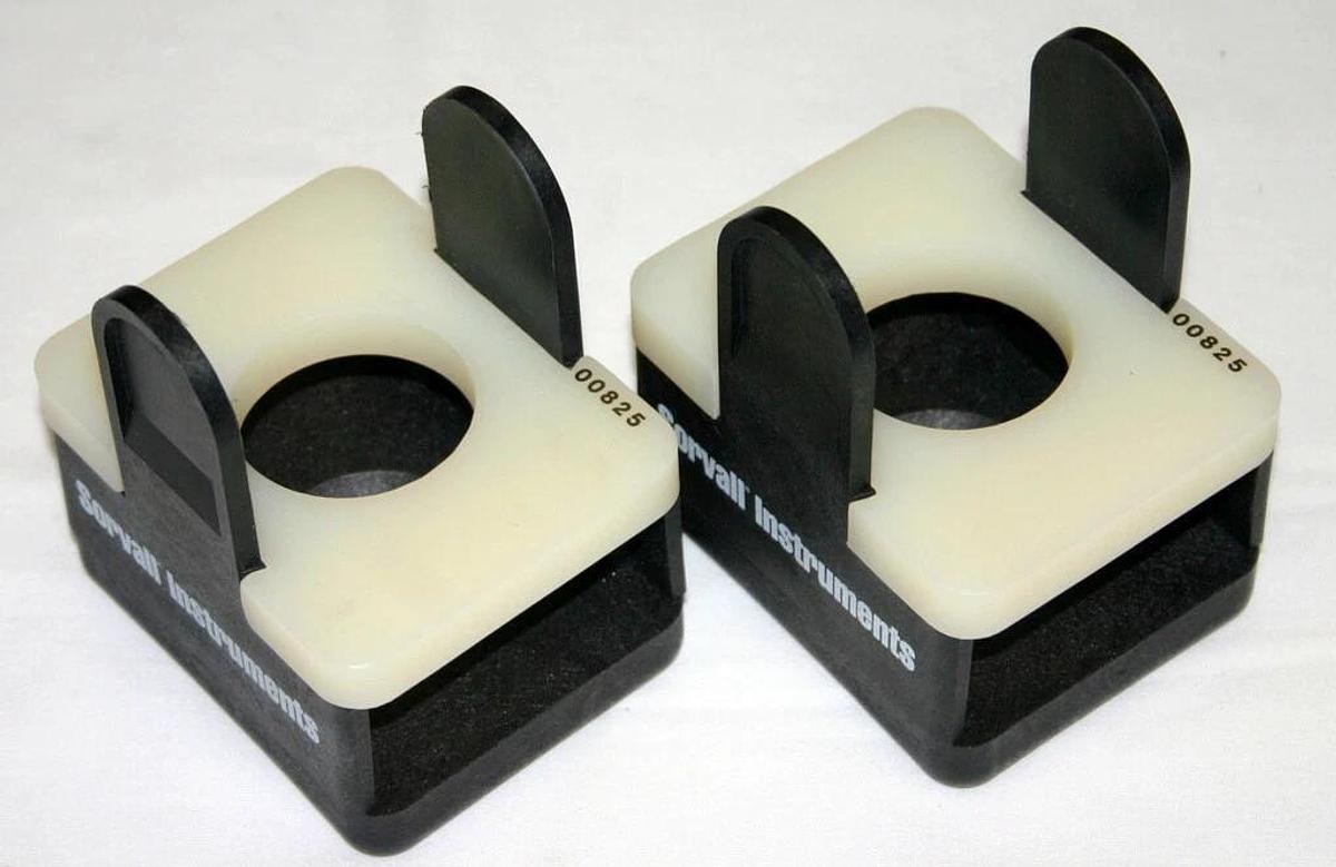 Used SORVALL ADAPTERS FOR H-1000B, H-1000, H-2000B, H-2000 AND RTH-250 ROTORS