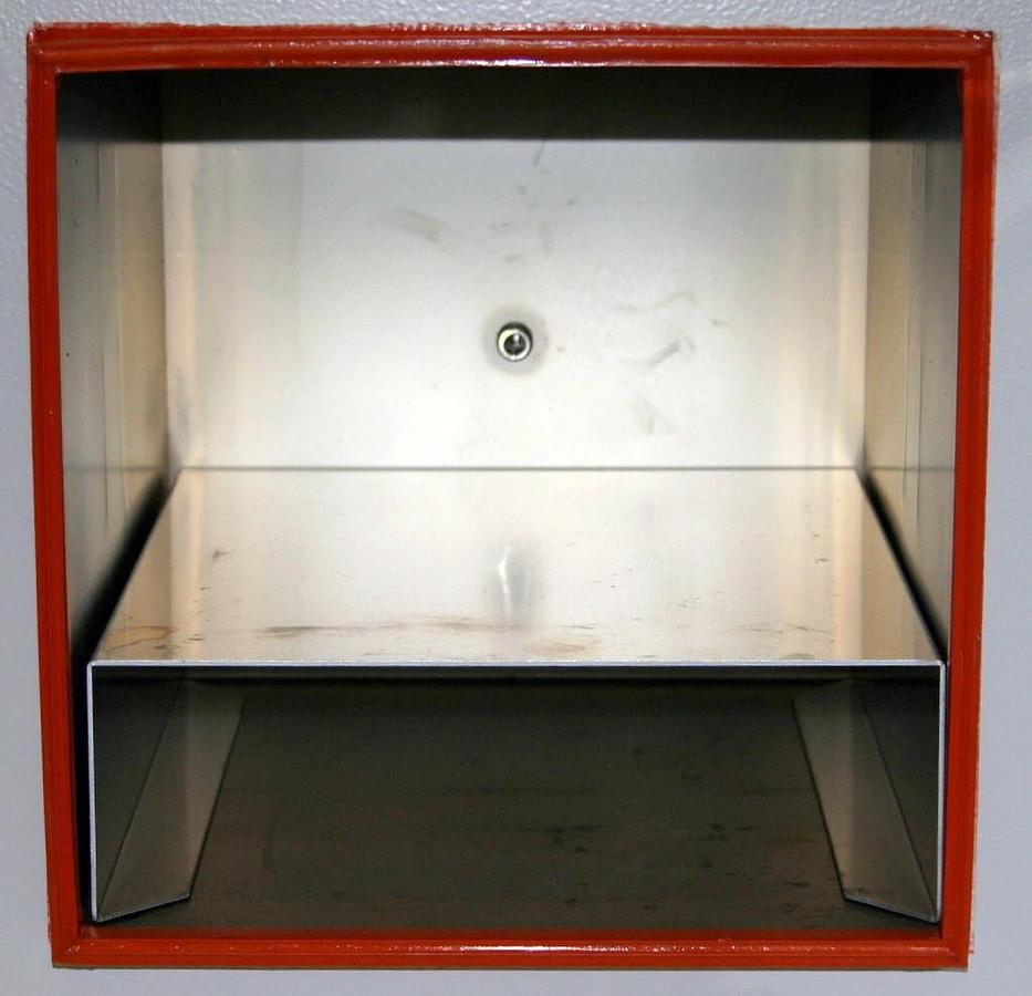 THERMO SCIENTIFIC VWR VACUUM OVEN, MODEL 6291, VWR CATALOG NUMBER 89508-426