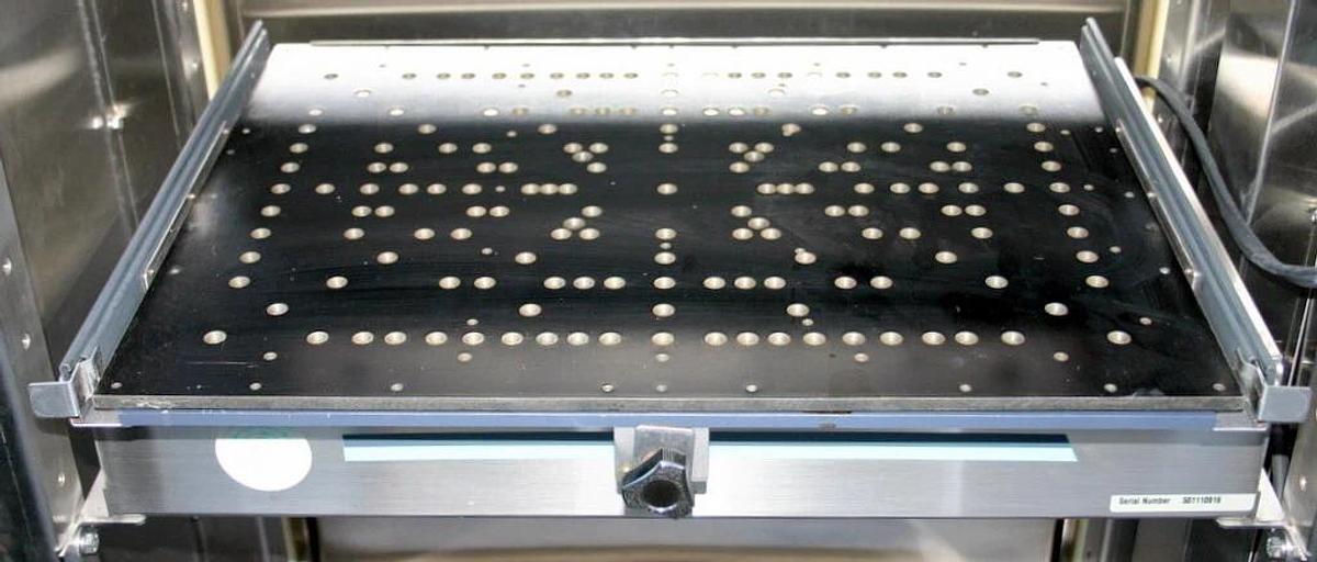 Used NEW BRUNSWICK SCIENTIFIC MULTI-TIER ENVIRONMENTAL SHAKER, MODEL INNOVA 4900