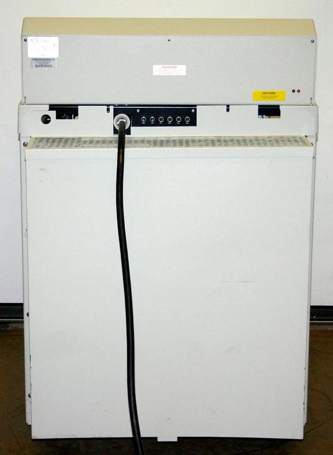 Used SORVALL REFRIGERATED LOW SPEED CENTRIFUGE, MODEL RC-3C PLUS WITH H4000 ROTOR