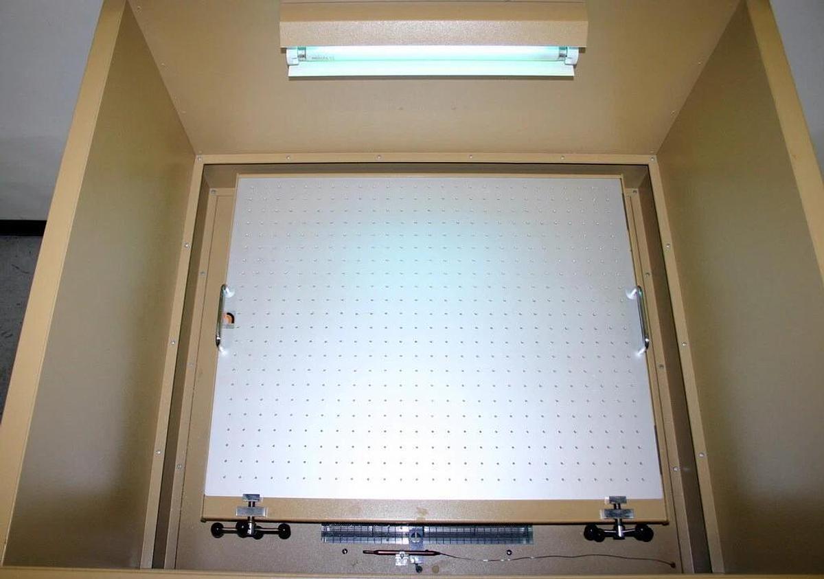 INFORS HT LARGE CAPACITY INCUBATOR SHAKER, MODEL RC-T, UV DECON & FLUORESCENT