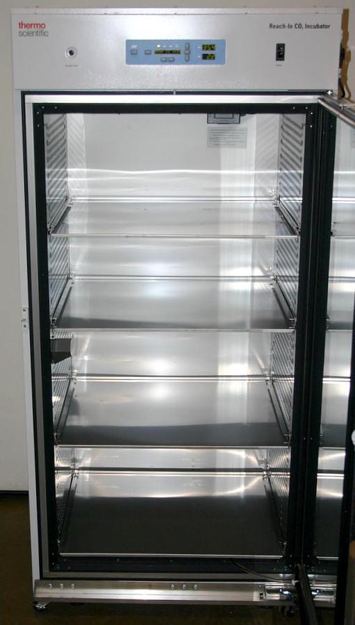 Used 2025 THERMO SCIENTIFIC INCUBATOR, MODEL 3950