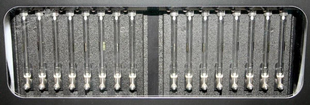 Used ILLUMINA HISEQ 4000 DNA GENOME SEQUENCING SYSTEM