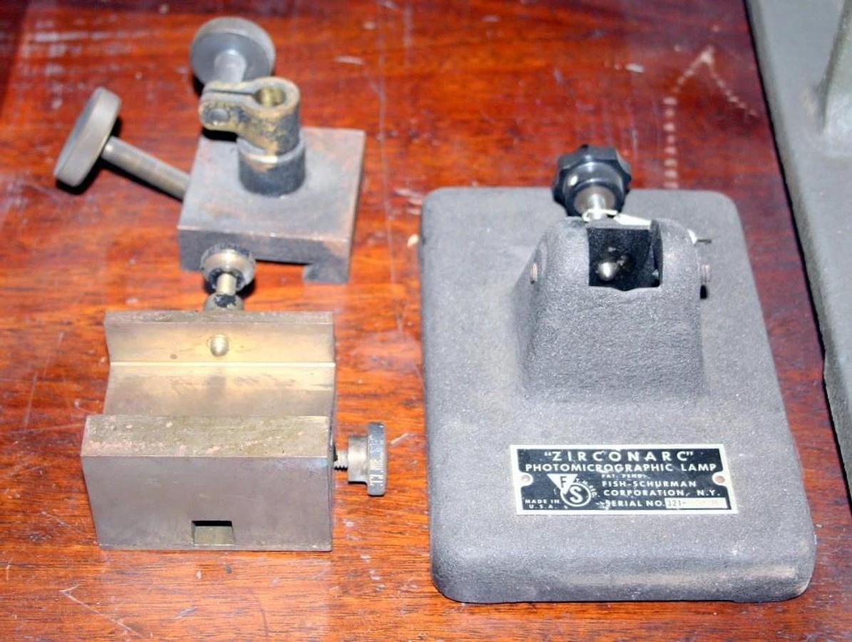 Used BAUSCH & LOMB, B & L ANTIQUE 1947 PHOTOMICROSCOPE WITH WOOD CABINET & ACCYS.