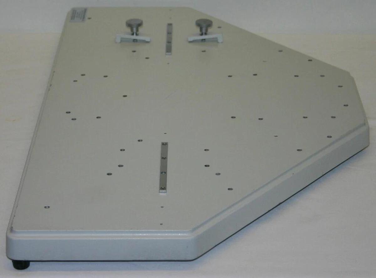 Used LEICA LEITZ MICROSCOPE MICROMANIPULATOR BASE