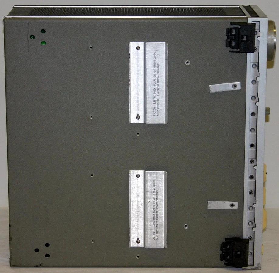 Used HEWLETT PACKARD 8-WAVELENGTH EAR OXIMETER, MODEL 47201A