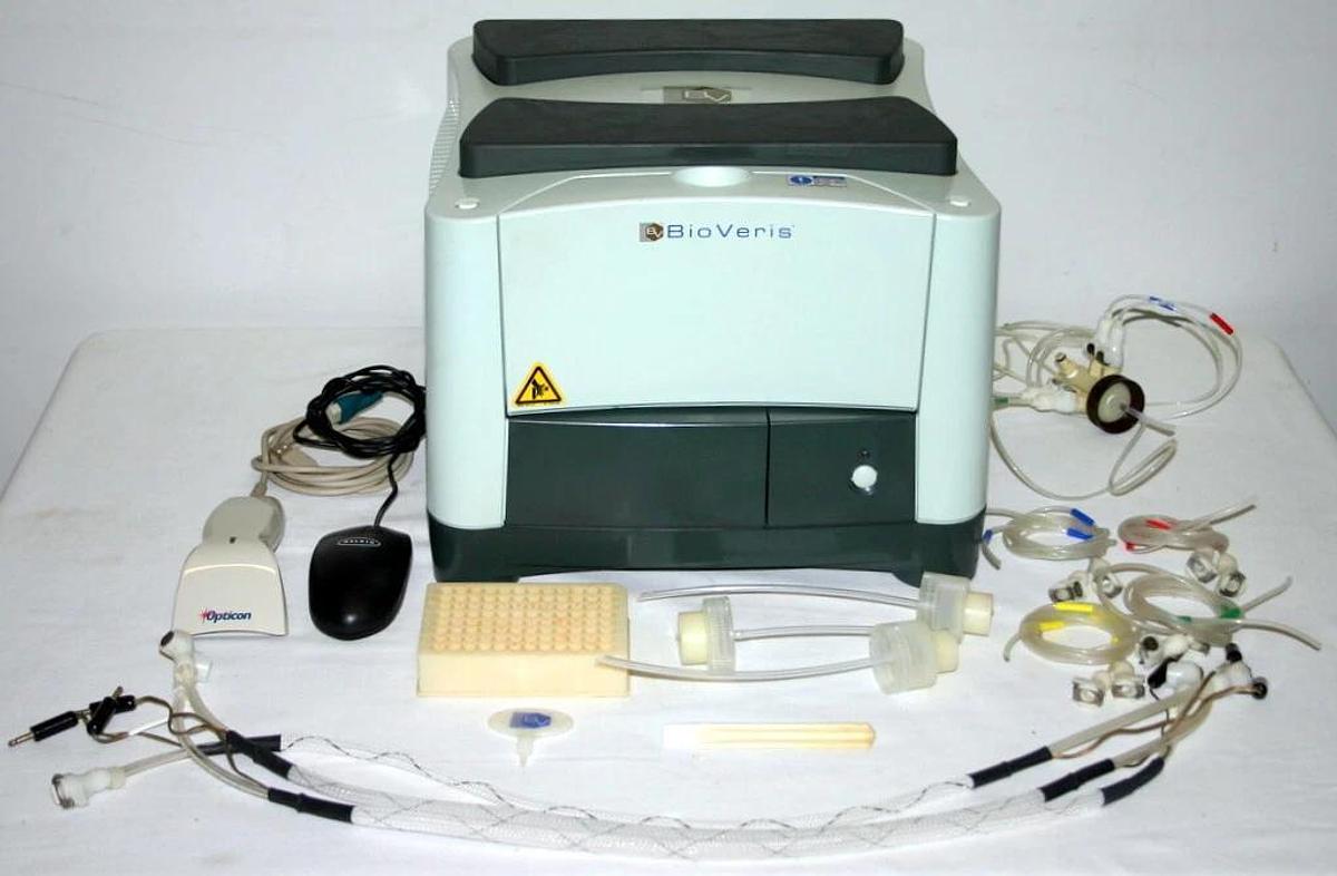 Used BIOVERIS M-SERIES M1M PORTABLE TOXICITY DETECTOR WITH CASE