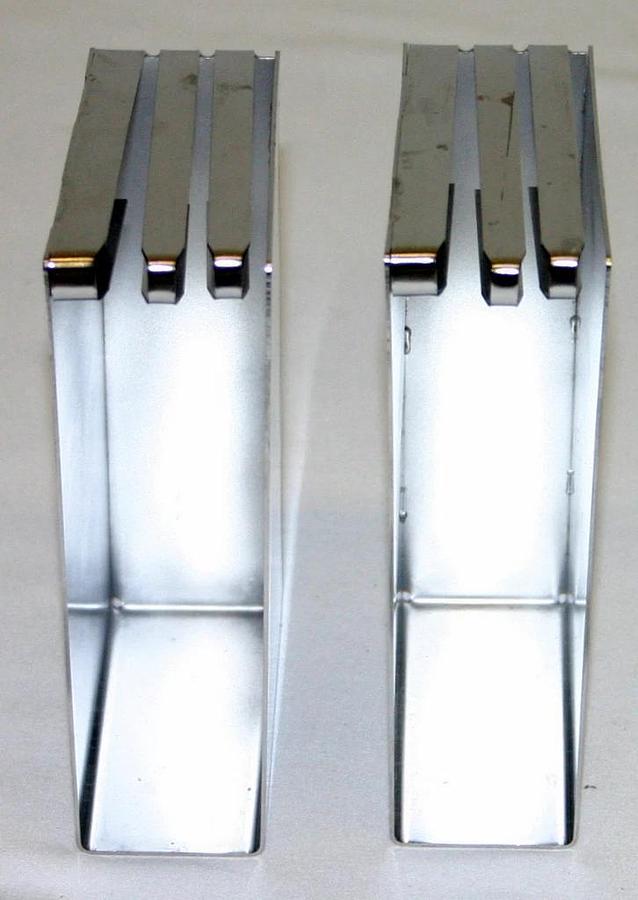 THERMO SORVALL HERAEUS BUCKETS, MODEL 75015697 WITH 75015686 CARD HOLDERS