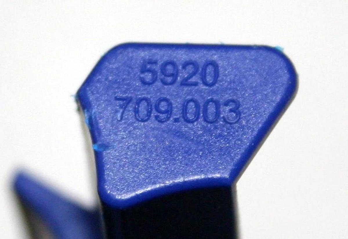 Used EPPENDORF S-4 X 1000 ROTOR ADAPTER, MODEL 5920709003 10 X 50ML CONICAL TUBES