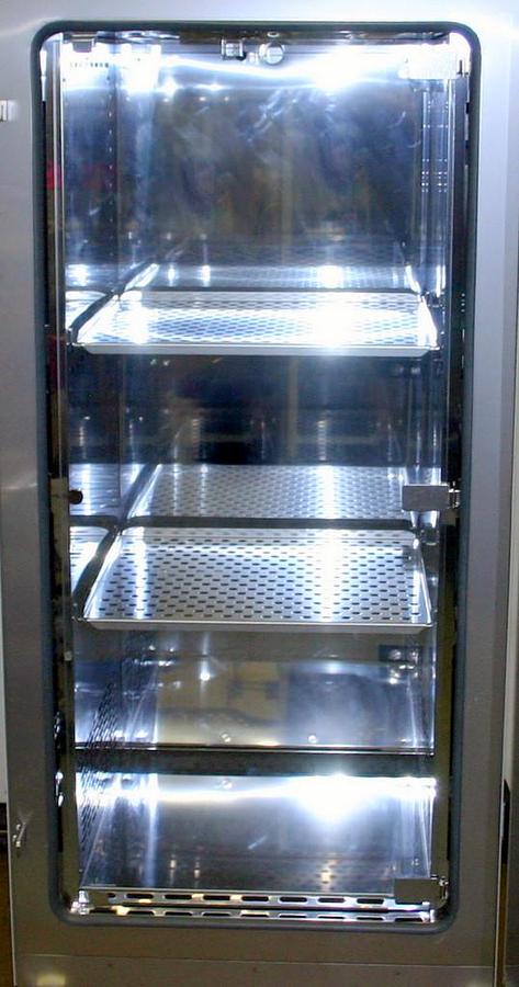Used 2022 Thermo Scientific Incubator Heratherm IGS400