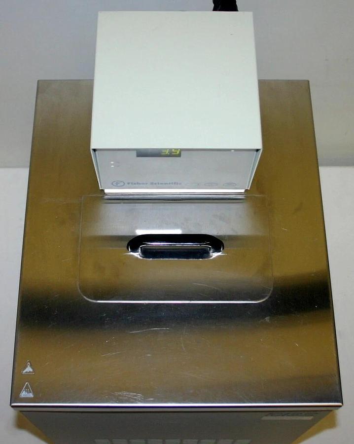 Used FISHER SCIENTIFIC REFRIGERATED HEATED BATH CIRCULATOR, MODEL ISOTEMP 1013S