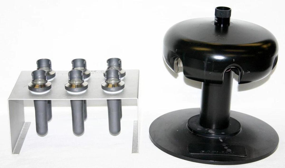 Used SORVALL SWINGING BUCKET ROTOR, MODEL TH-641 WITH BUCKETS