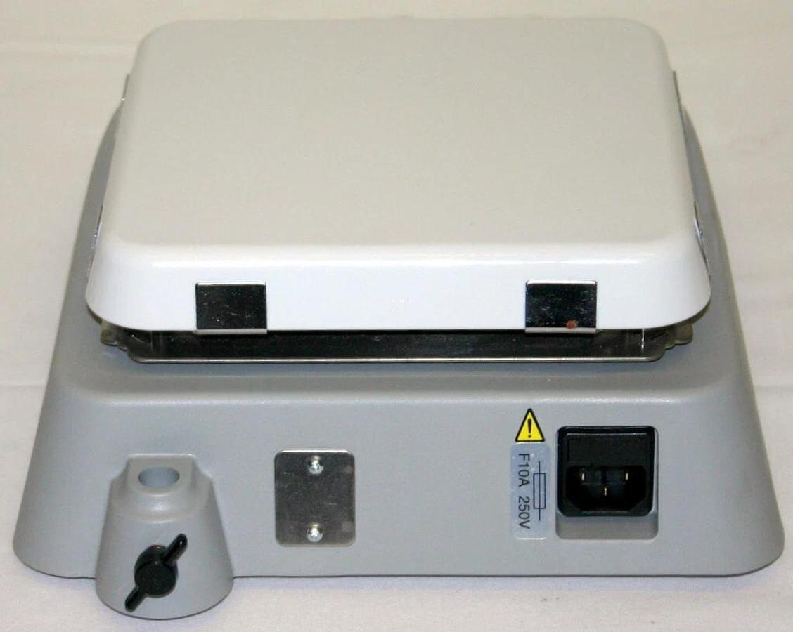 VWR ADVANCED HOT PLATE STIRRER, MODEL NO97042-642, CERAMIC TOP PLATE 7" X 7"