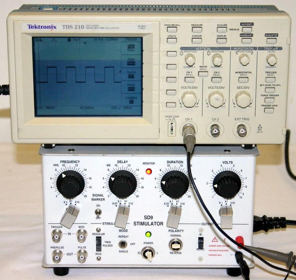Used ASTRO-MED GRASS NATUS NEUROLOGY SQUARE PULSE STIMULATOR, MODEL SD9 K