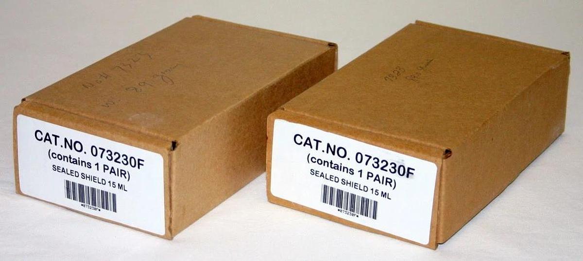 Used IEC SEALED SHIELDS, MODEL 7323, TUBE CAPACITY 15 ML, MATCHED WEIGHTS