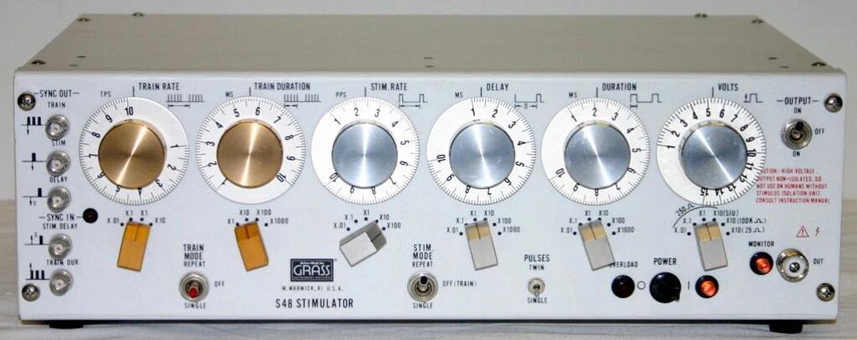 Used ASTRO-MED GRASS NATUS NEUROLOGY STIMULATOR, MODEL S48K