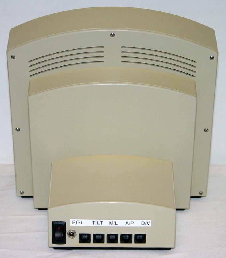 LEICA BENCHMARK HARVARD ANGLE ONE DIGITAL INSTRUMENT WITH ANESTHESIA MASK