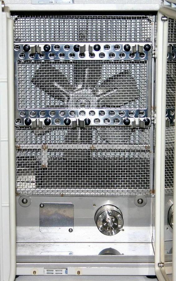 Used SHIMADZU COLUMN OVEN, MODEL CTO-10AC VP WITH SUBCONTROLLER VP