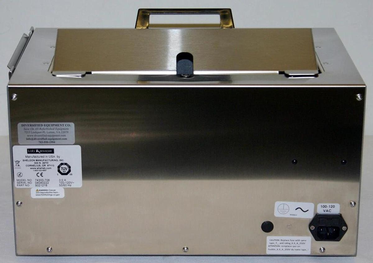 Used LAB ARMOR BEAD BATH, 6 LITER, MODEL 74300-706 WITH 5 LITERS OF BATH BEADS