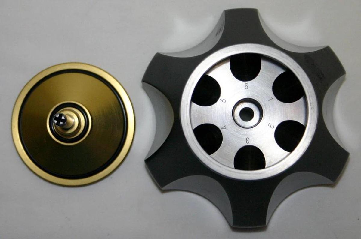 Used BECKMAN ULTRACENTRIFUGE FIXED ANGLE TITANIUM ROTOR, MODEL TLA-100.3, 6 x 3.5 ML