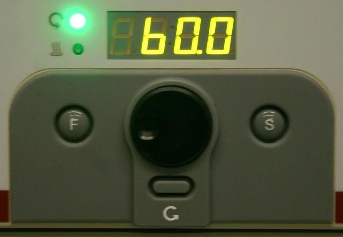 Used BOEKEL BIG SHOT III HYBRIDIZATION OVEN, MODEL 230402