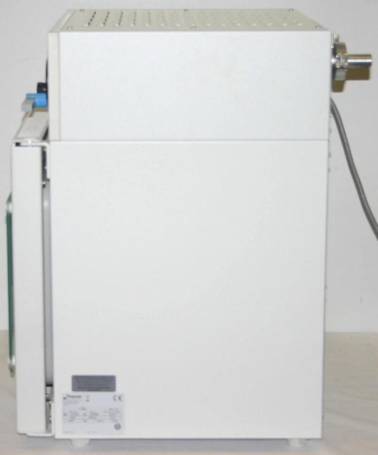 THERMO SCIENTIFIC VACUTHERM VACUUM DRYING OVEN, MODEL VT 6025, CAT. NO. 51014551