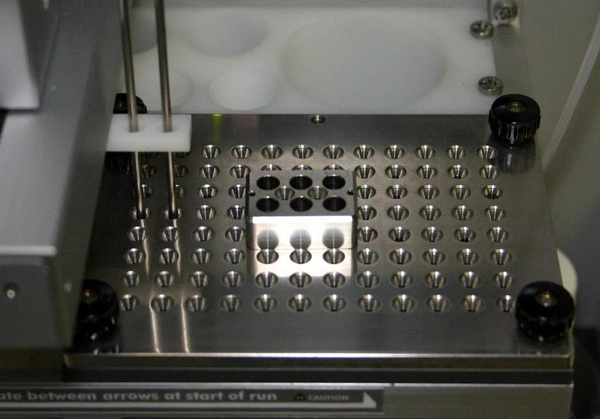 Used GENOMIC SOLUTIONS INVESTIGATOR PROGEST DIGESTION STATION, MODEL  PRO10001