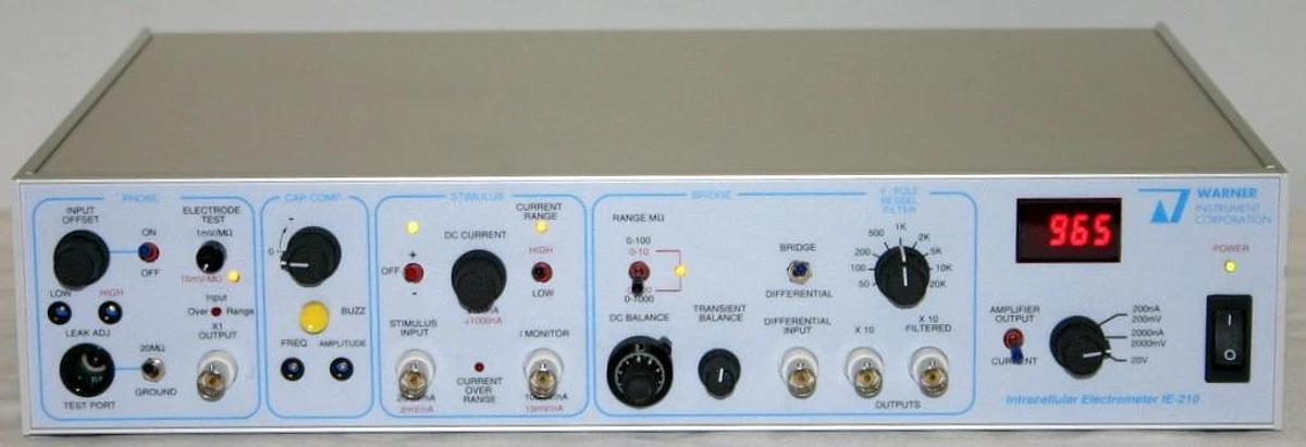 WARNER INSTRUMENTS INTRACELLULAR ELECTROMETER, MODEL IE-210, Cat. # 640039