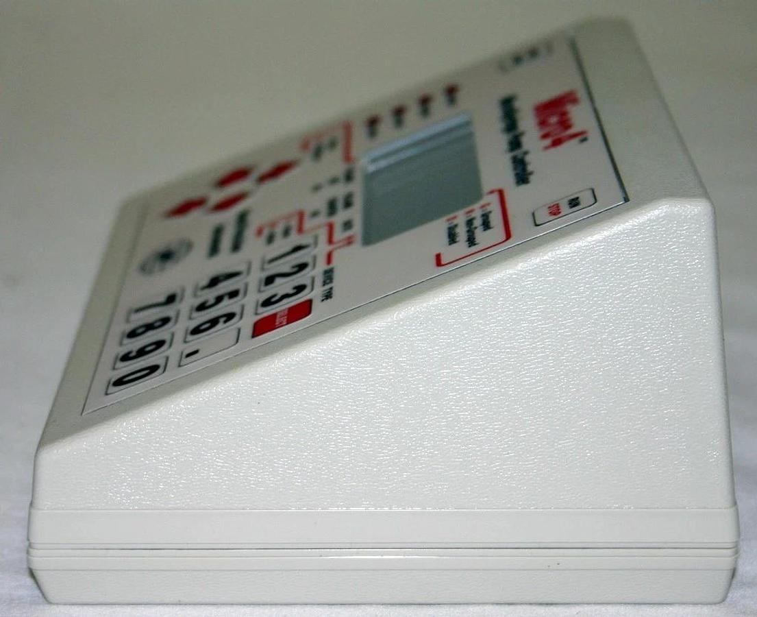 WORLD PRECISION INSTRUMENTS WPI MICROSYRINGE PUMP CONTROLLER UMC4  & PUMPS UMP3