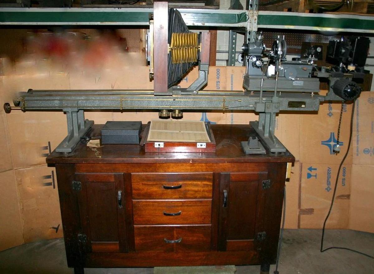 Used BAUSCH & LOMB, B & L ANTIQUE 1947 PHOTOMICROSCOPE WITH WOOD CABINET & ACCYS.