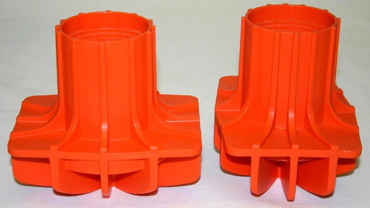 Used BECKMAN COULTER 250 ML CONICAL ADAPTERS, ORANGE, MODEL 392079 FOR JS-5.3 ROTOR