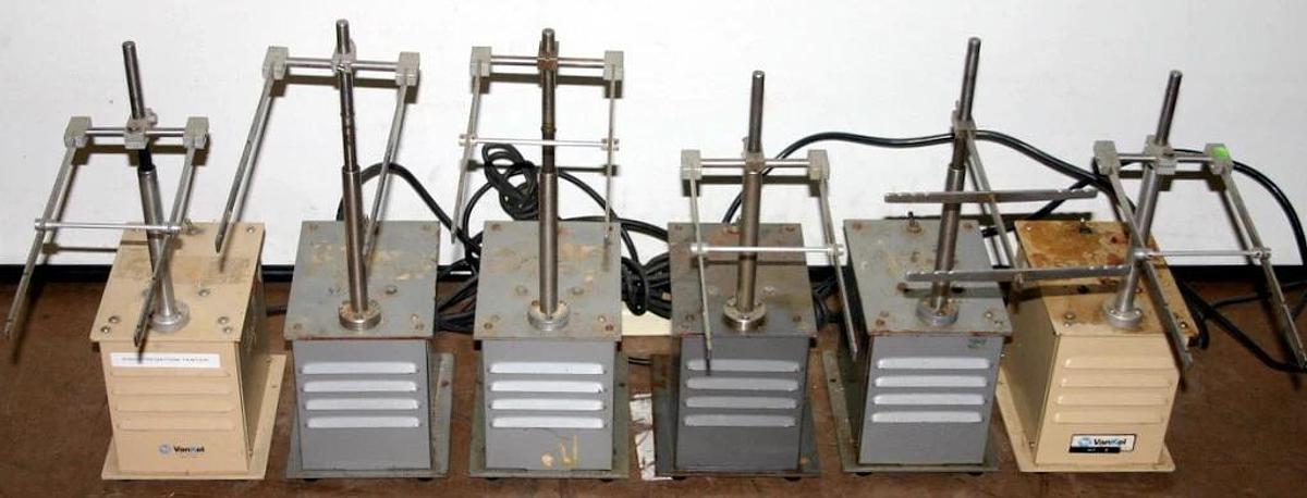 Used VANDERKAMP VANKEL TABLET DISINTEGRATION TESTER, MODEL 10-911-71, 71B SERIES