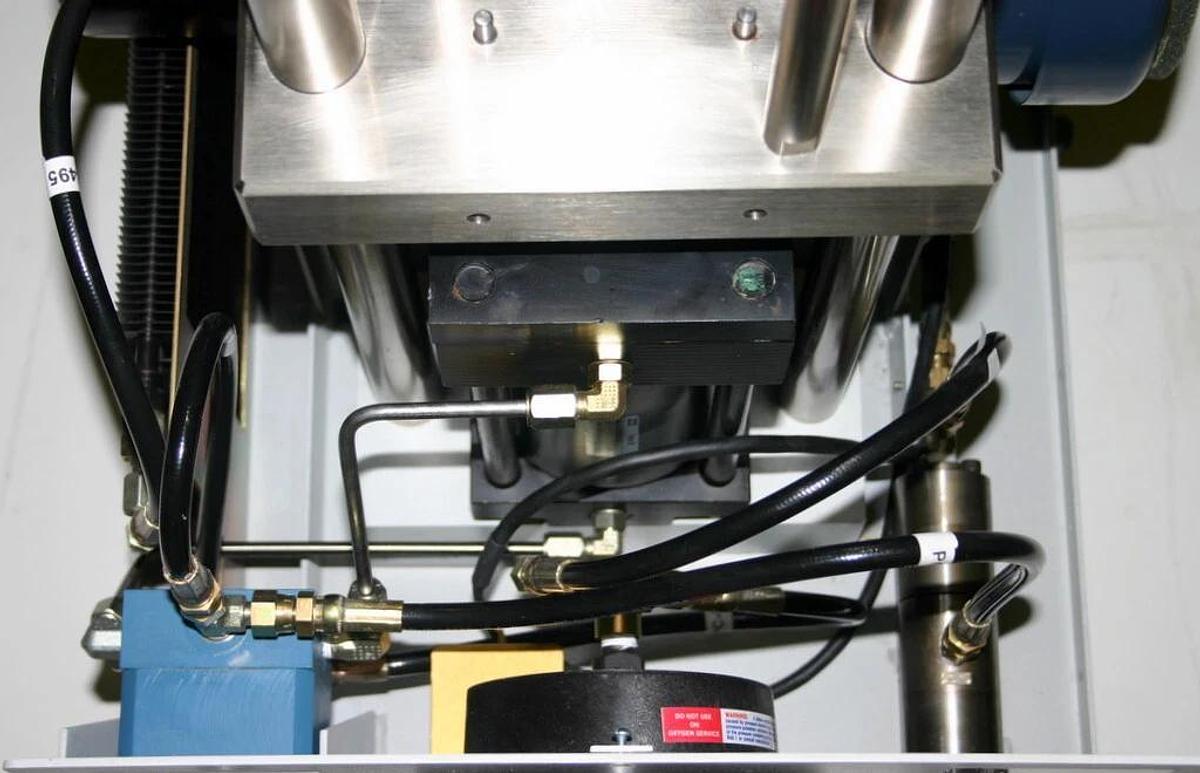 THERMO ELECTRON AMINCO FRENCH PRESSURE CELL PRESS, MODEL FA-078A