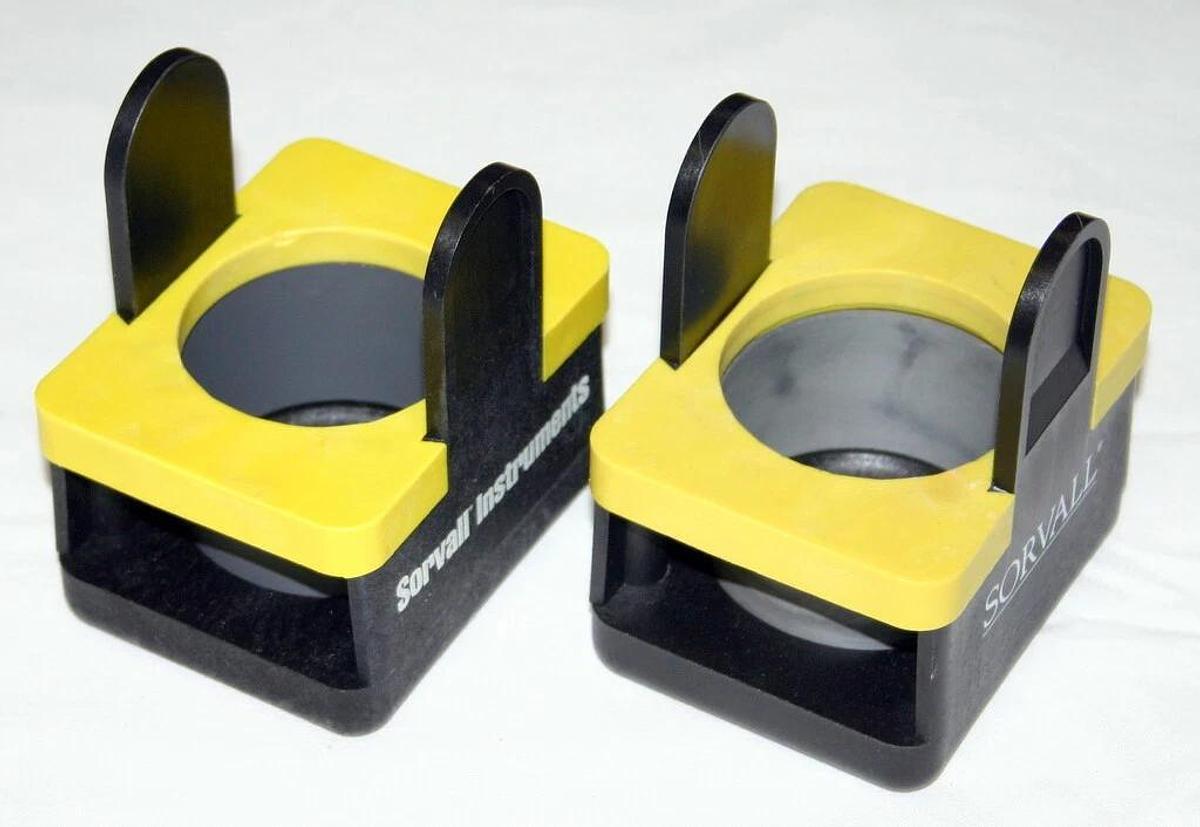 Used SORVALL ADAPTERS FOR H-1000B, H-1000, H-2000B, H-2000 AND RTH-250 ROTORS