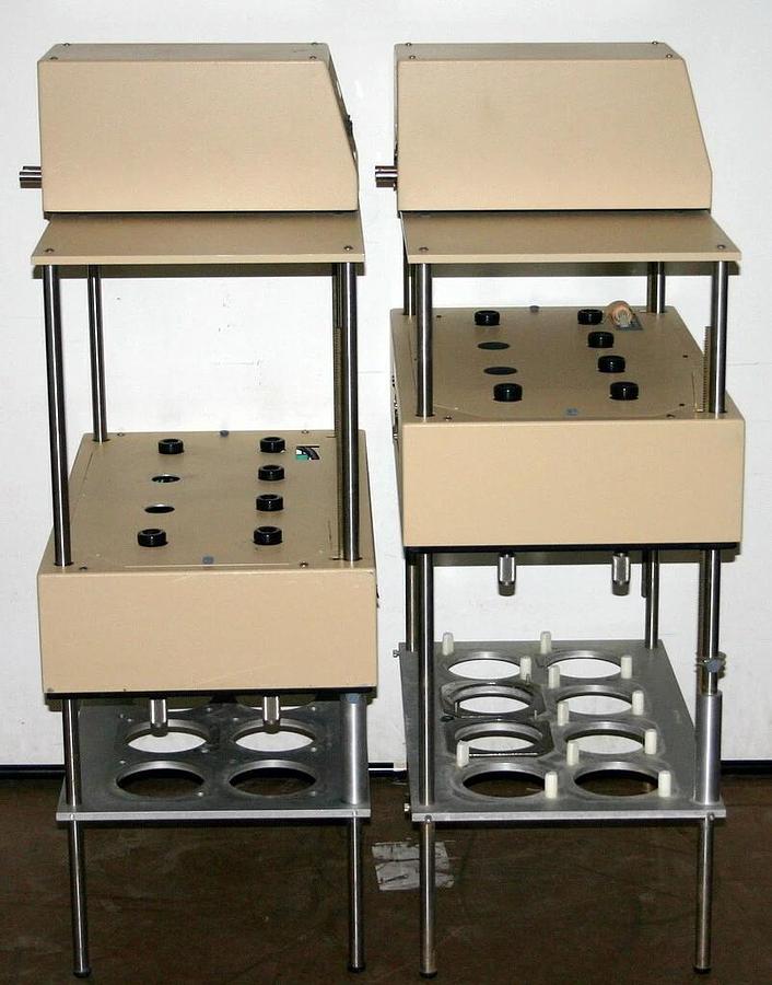 Used VANKEL DISSOLUTION TESTING STATIONS, MODEL VK6010-8 WITH VK650A CIRCULATOR