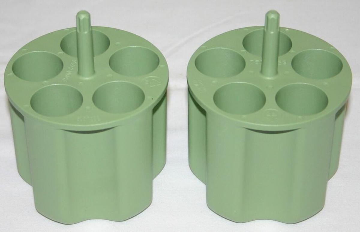 Used THERMO SORVALL ADAPTER, MODEL 75006533, 7500 6533, 5 x 50mL CONICAL, LT. GREEN