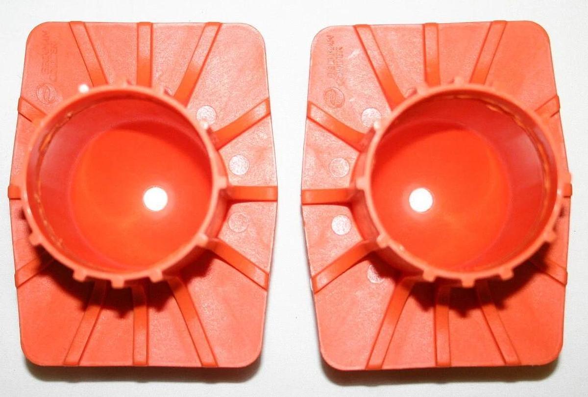 Used BECKMAN COULTER 250 ML CONICAL ADAPTERS, ORANGE, MODEL 392079 FOR JS-5.3 ROTOR