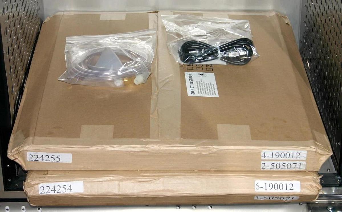 THERMO SCIENTIFIC FORMA REACH-IN CO2 INCUBATOR, MODEL 3950 29 CUBIC FT. CAPACITY