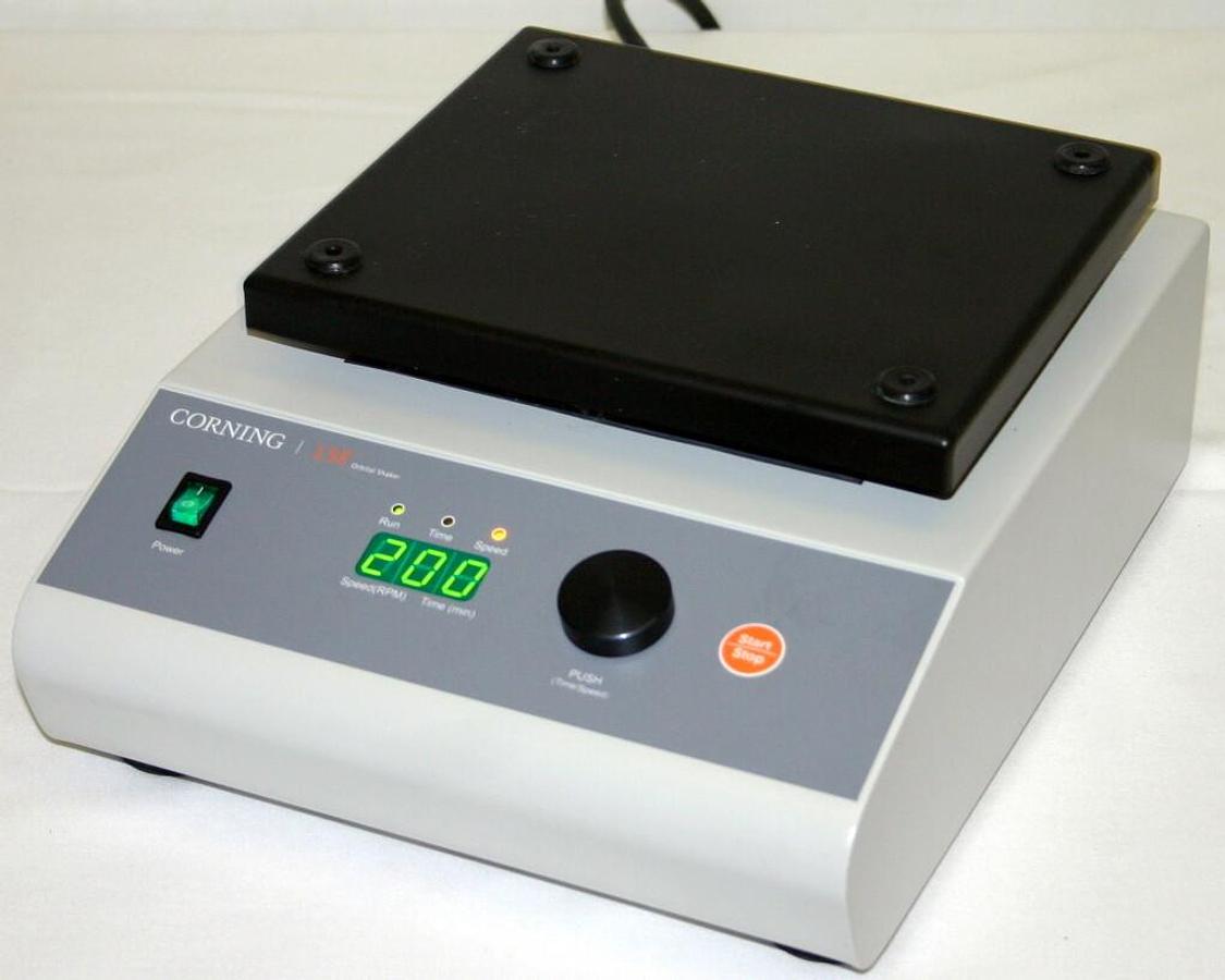 CORNING LSE ORBITAL SHAKER WITHOUT PLATFORM, MODEL 6780-NP