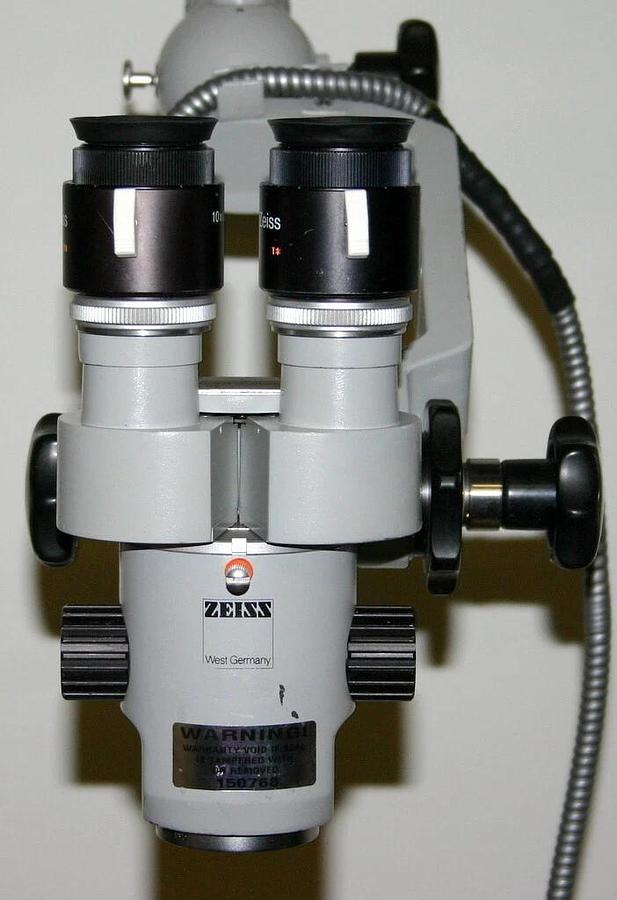 Used ZEISS F 170 OPERATING SURGICAL MICROSCOPE, MODEL OPMI 1-DFC, FIBER OPTIC LIGHT
