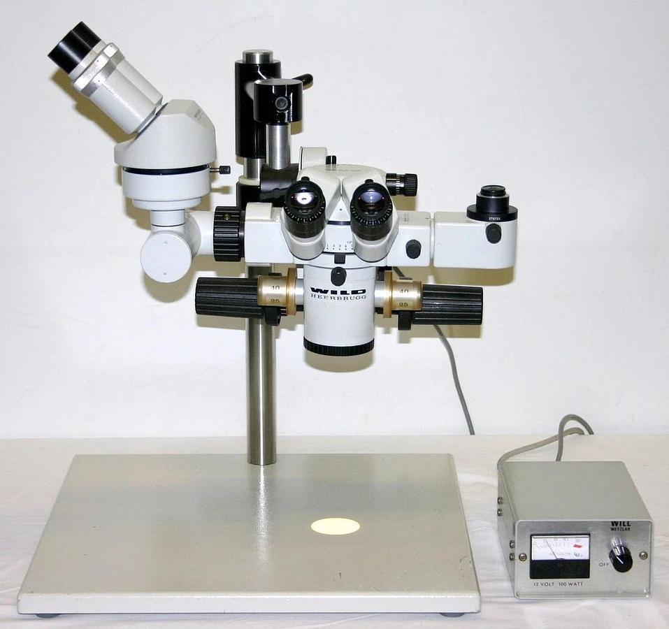 Used WILD HEERBRUGG TABLE TOP OPERATING SURGICAL MICROSCOPE, MODEL M650 CAMERA MOUNT