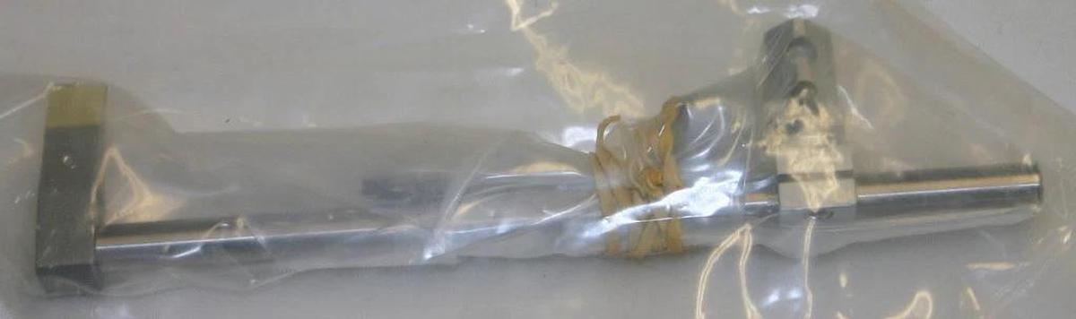 Used KOPF STEREOTAXIC WEDGE HOLDER WITH REMOVABLE FLAG, MODEL 1774-A