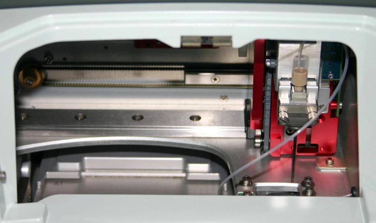 Used BIOVERIS M-SERIES M1M PORTABLE TOXICITY DETECTOR WITH CASE