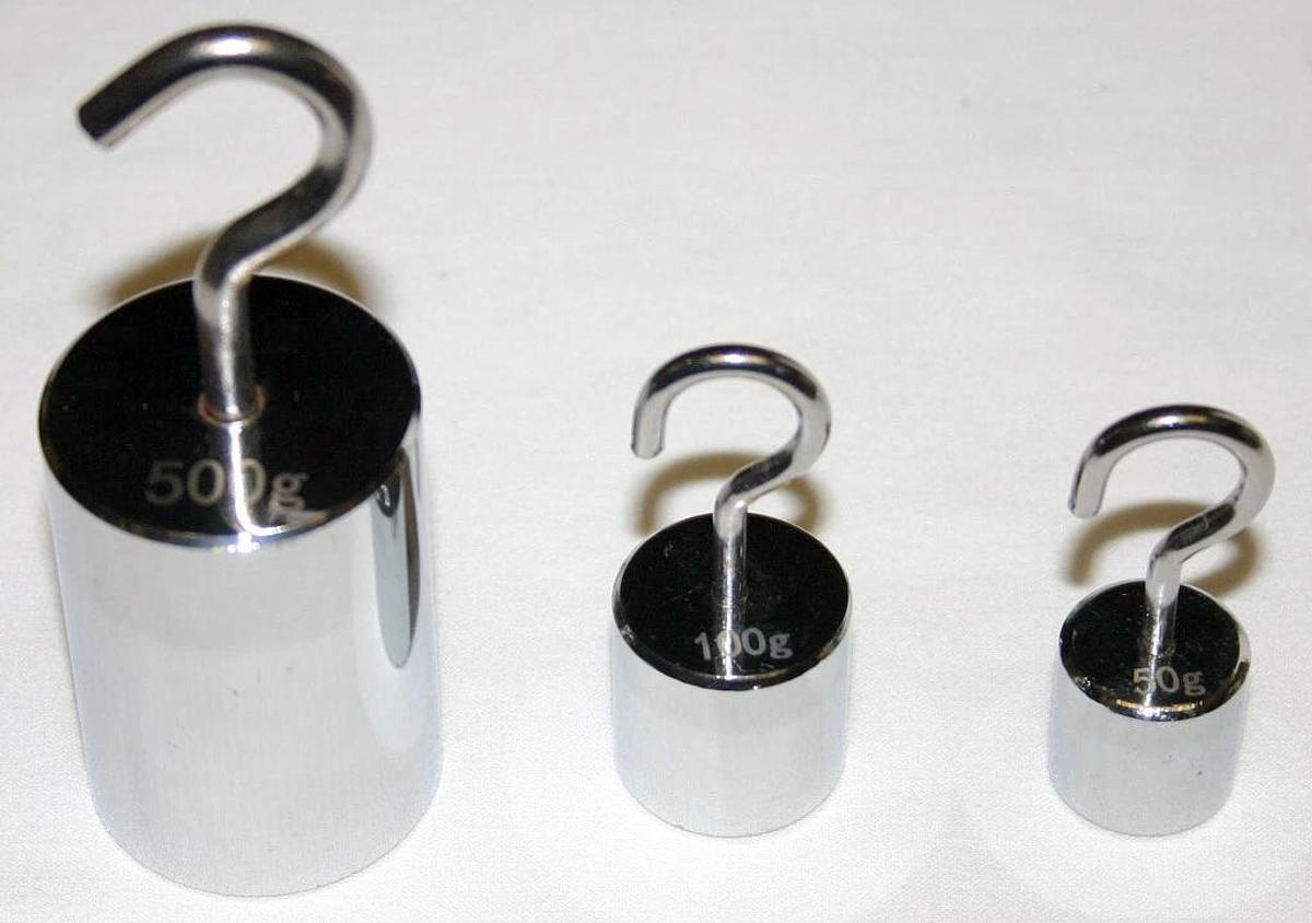 Used PHYSICS WEIGHT SET WITH HOOKS (50G, 100G & 500G) case of 25 SETS NEW