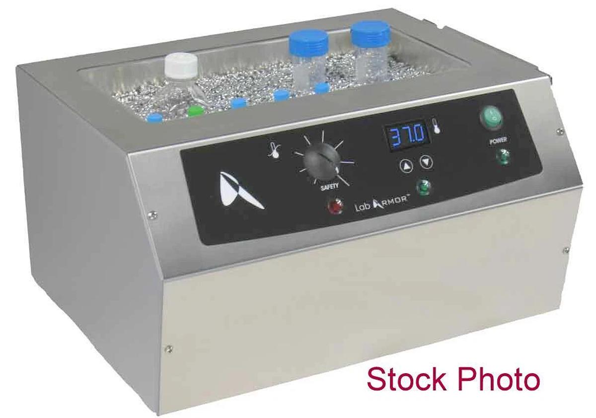 Used LAB ARMOR BEAD BATH, 6 LITER, MODEL 74300-706 WITH 5 LITERS OF BATH BEADS