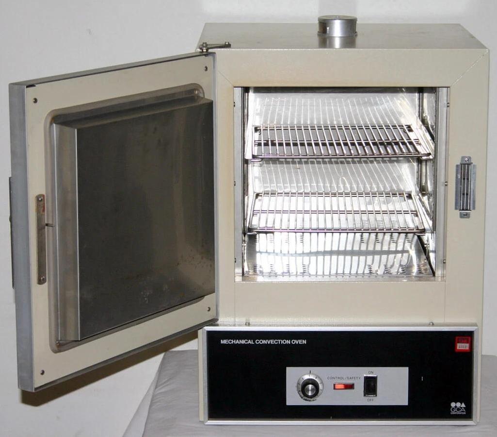 Used PRECISION MECHANICAL-CONVECTION FORCED AIR OVEN, MODEL 26, CATALOG NUMBER 31540