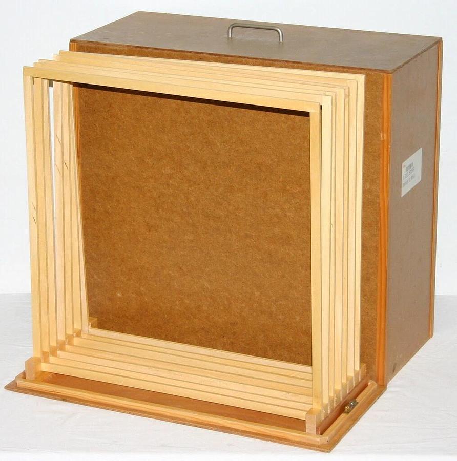 LEICA DEHYDRATION SET, MODEL 0.022.50133, 59 x 56 x 26 MM, PART NUMBER 002250133