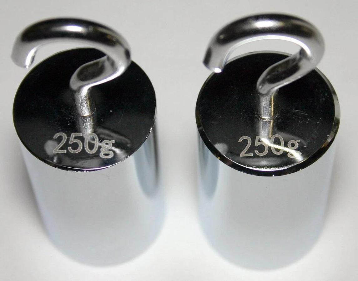 Used PHYSICS WEIGHT SET WITH HOOKS (50G, 100G, (2) 250G & 500G) 10 SETS NEW