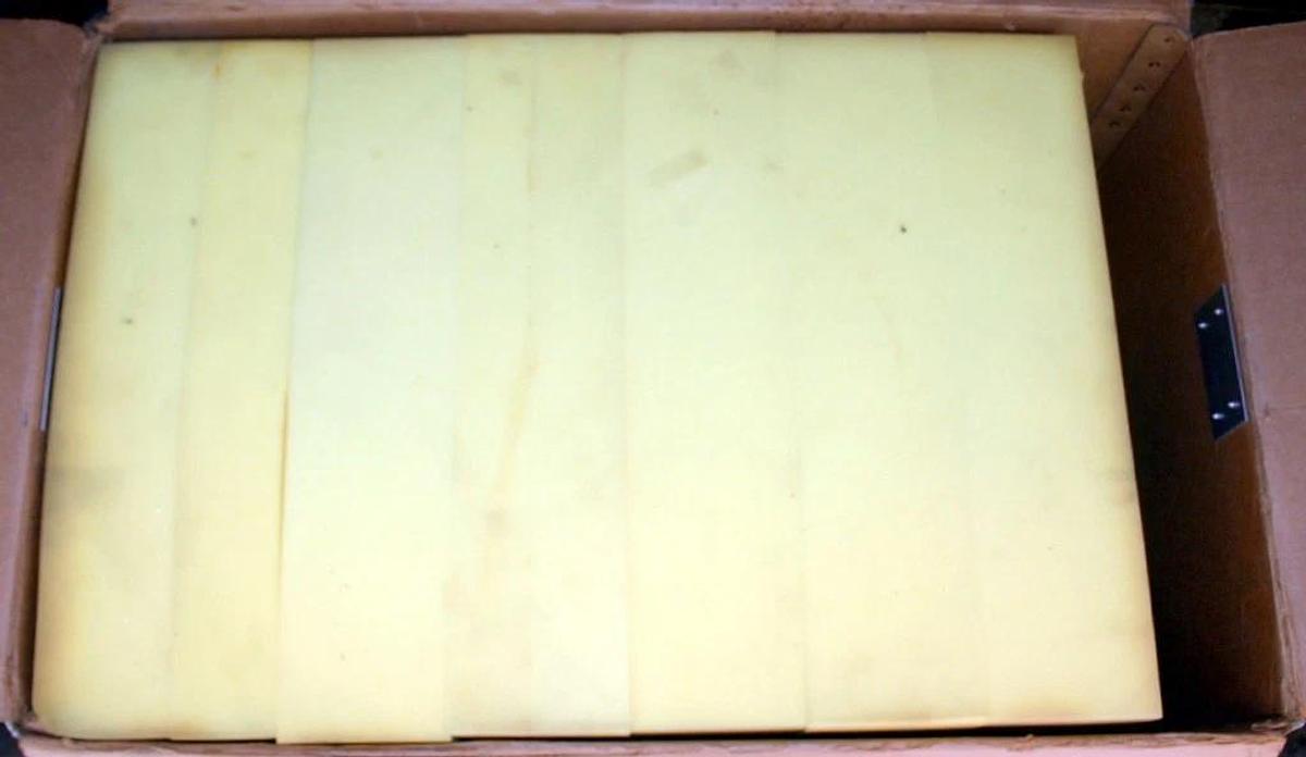 Used LITTON ELECTRON DEVICES IOT INDUCTIVE OUTPUT TUBE TROLLEY ASSEMBLY